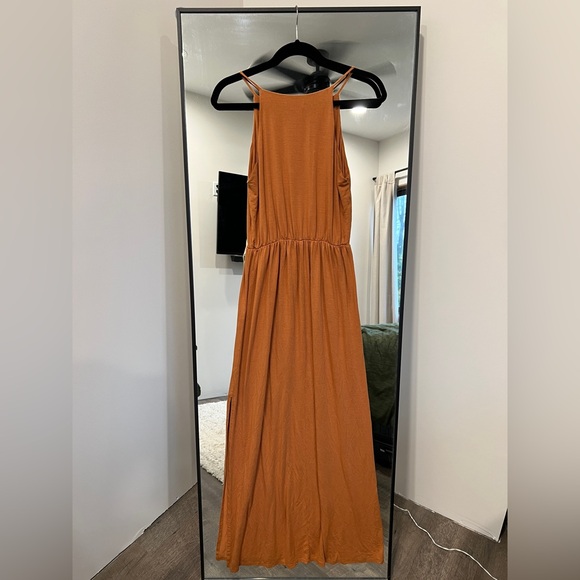 Knit Halter Maxi Dress - Picture 3 of 3